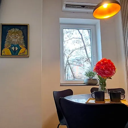 Lovely Apartment Near City Centre Skopje Exterior photo