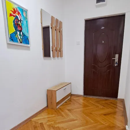 Lovely Apartment Near City Centre Skopje Exterior photo
